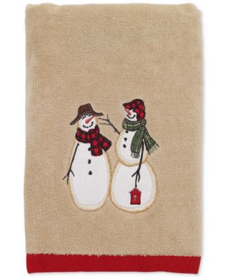 Avanti - Snowman Gathering Hand Towel